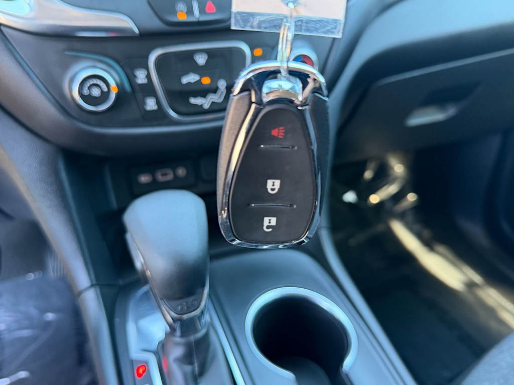 Thumbnail: 2022 Chevrolet Equinox - 7