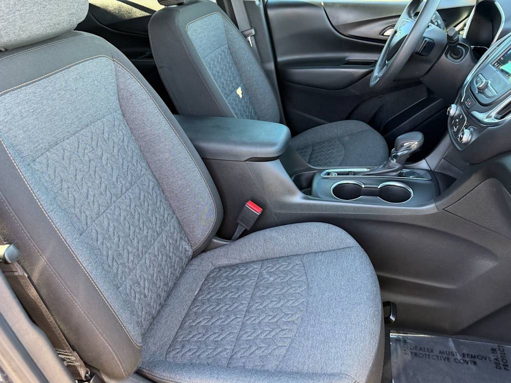 Thumbnail: 2022 Chevrolet Equinox - 18