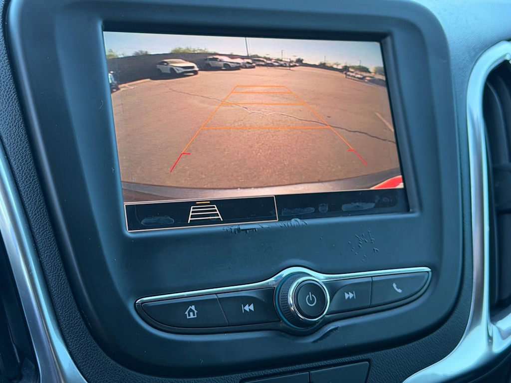 Thumbnail: 2022 Chevrolet Equinox - 28