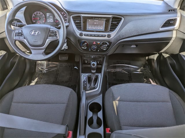 2021 Hyundai Accent SE 12