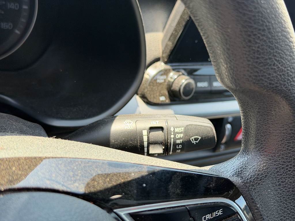 Thumbnail: 2021 Kia Forte - 6