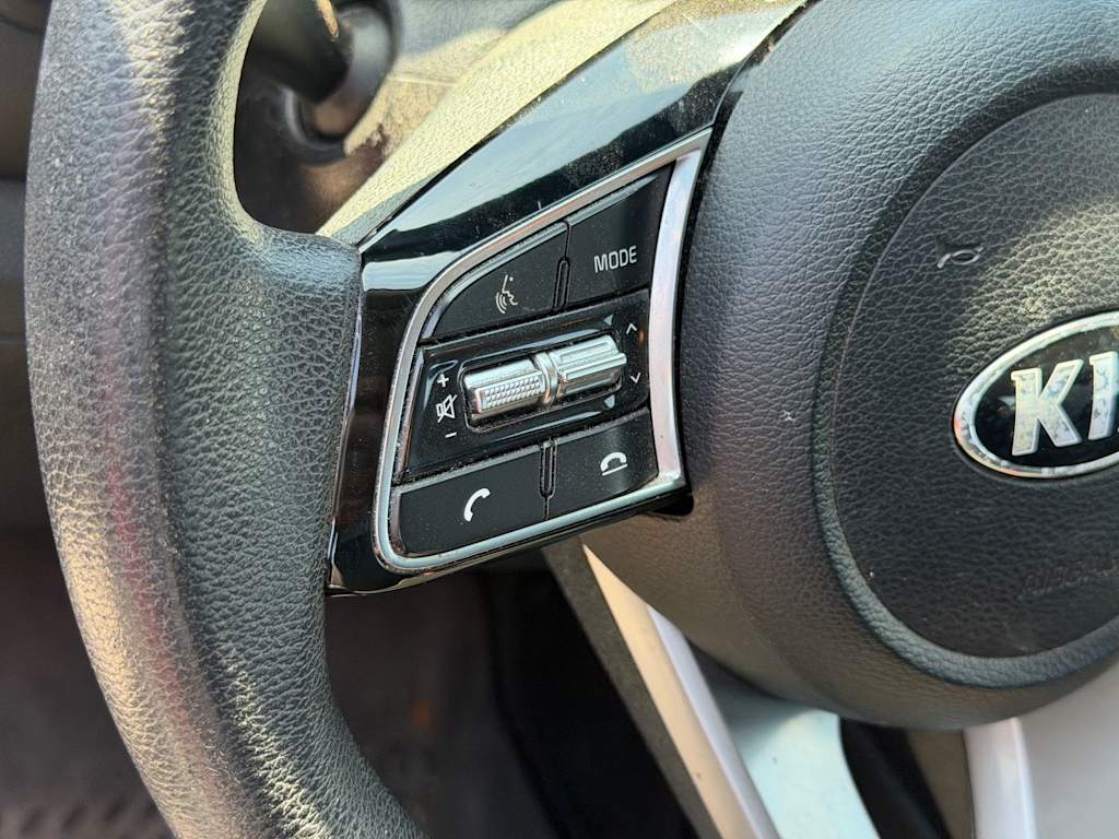 Thumbnail: 2021 Kia Forte - 13