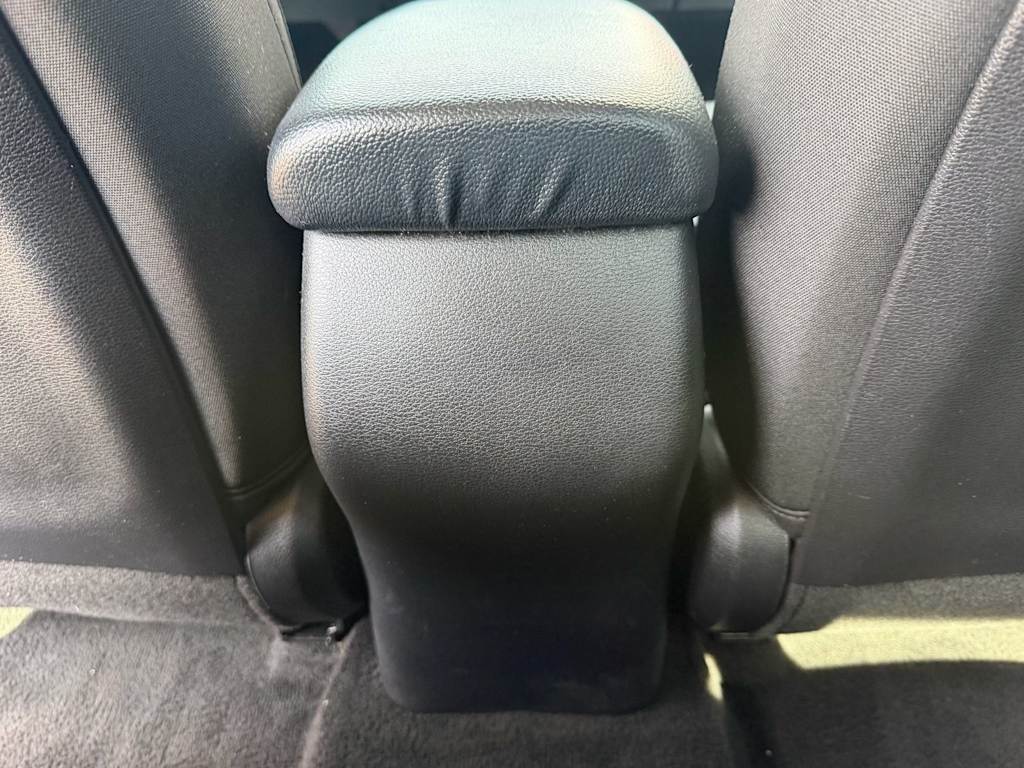 Thumbnail: 2021 Kia Forte - 24