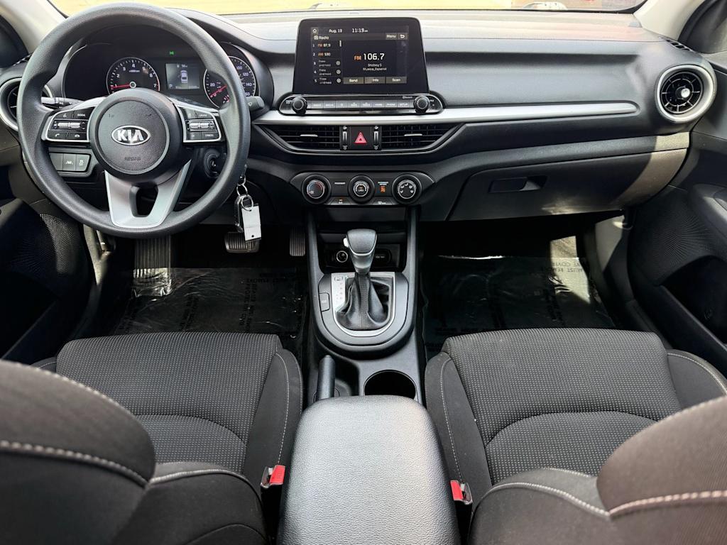 Thumbnail: 2021 Kia Forte - 8