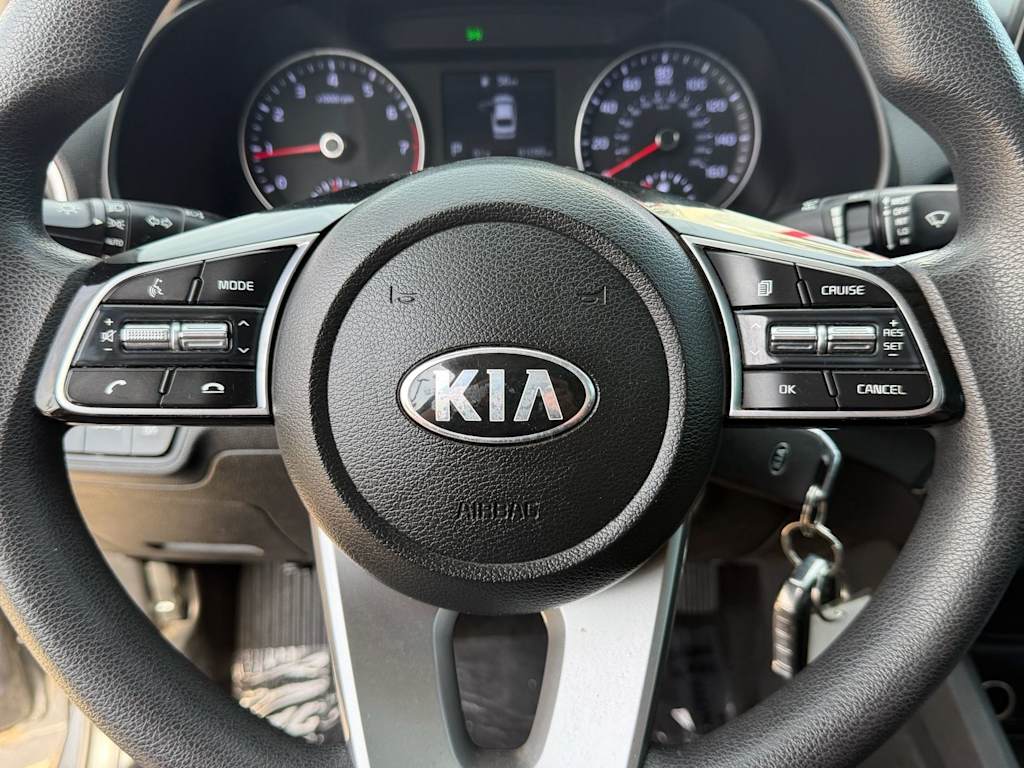 Thumbnail: 2021 Kia Forte - 34