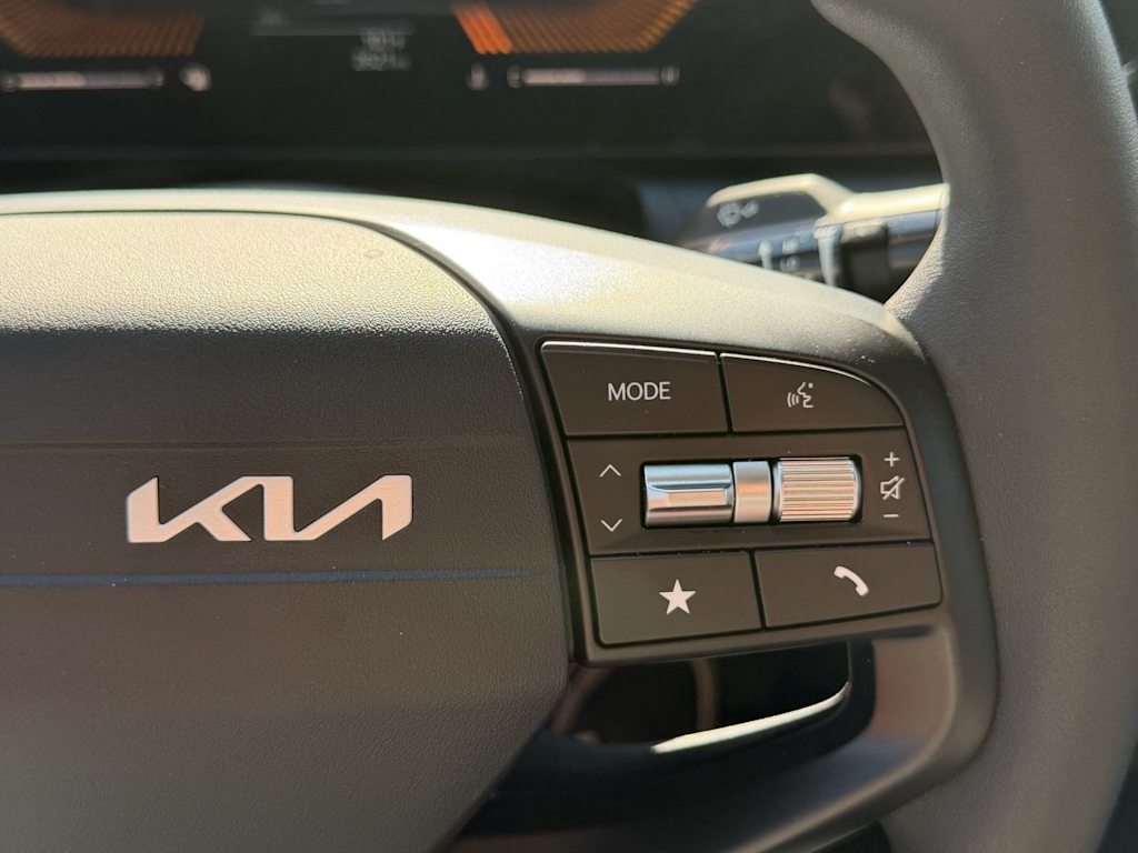 Thumbnail: 2025 Kia K4 - 21