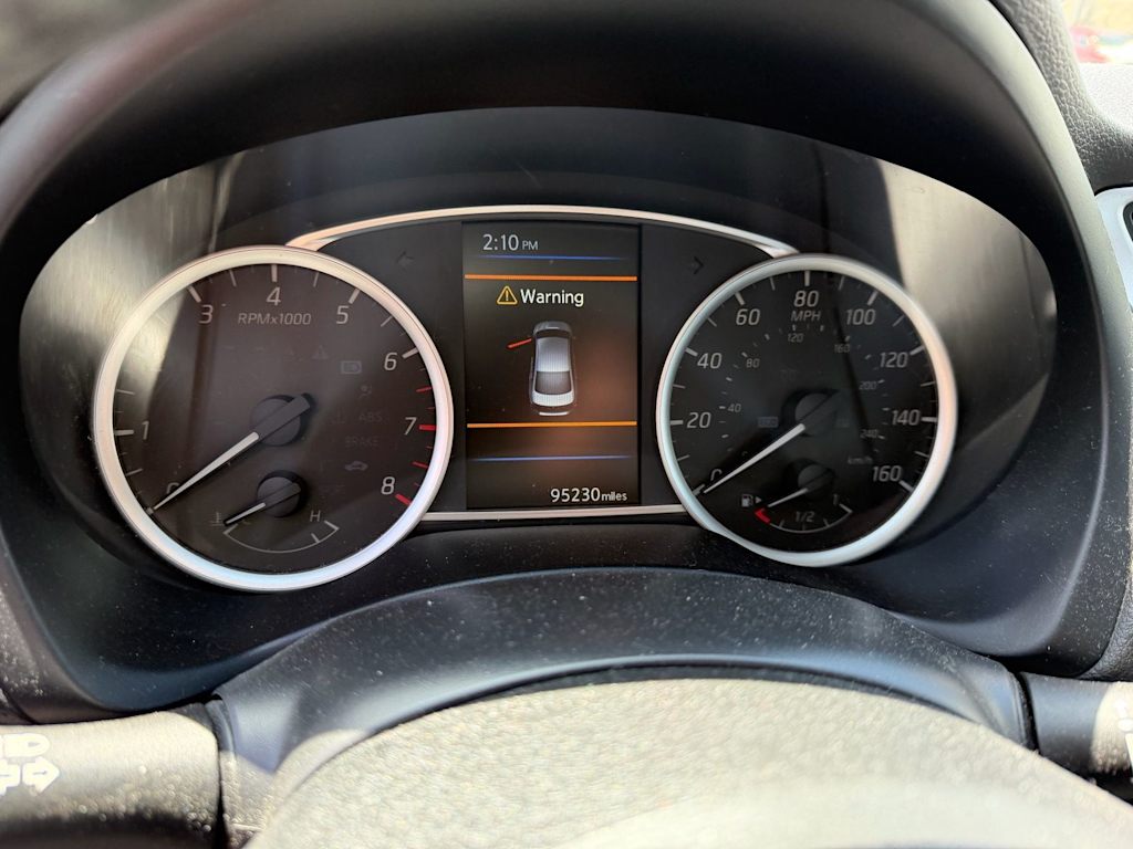 Thumbnail: 2019 Nissan Sentra - 7