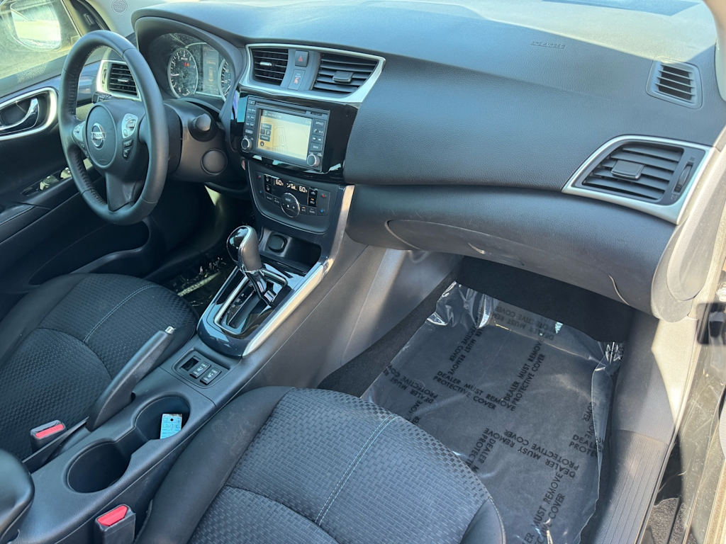 Thumbnail: 2018 Nissan Sentra - 8