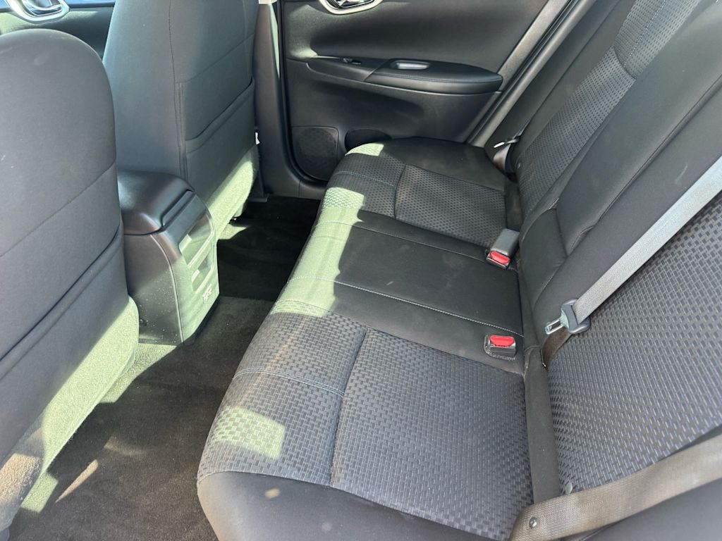 Thumbnail: 2018 Nissan Sentra - 20