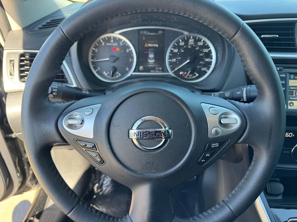 Thumbnail: 2018 Nissan Sentra - 12