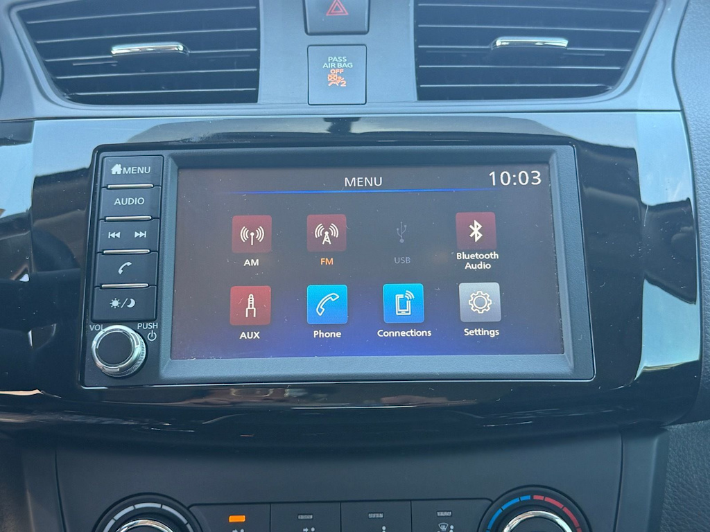 Thumbnail: 2019 Nissan Sentra - 11