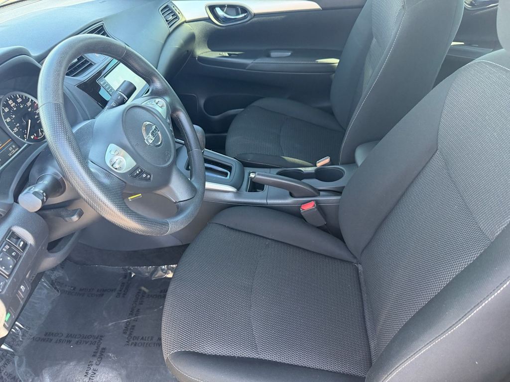 Thumbnail: 2019 Nissan Sentra - 9