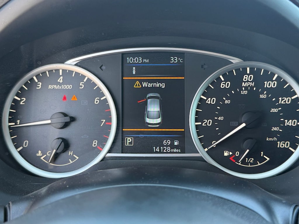 Thumbnail: 2019 Nissan Sentra - 25