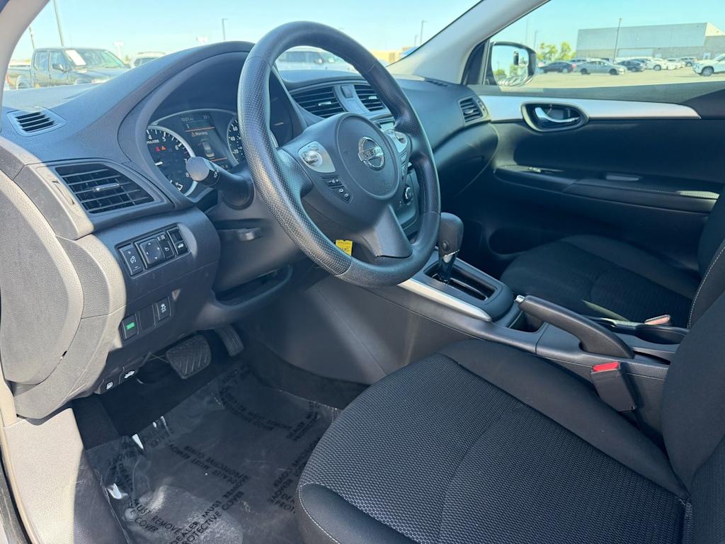 Thumbnail: 2019 Nissan Sentra - 2