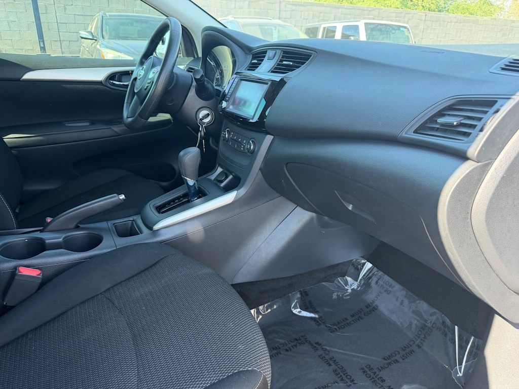 Thumbnail: 2019 Nissan Sentra - 7