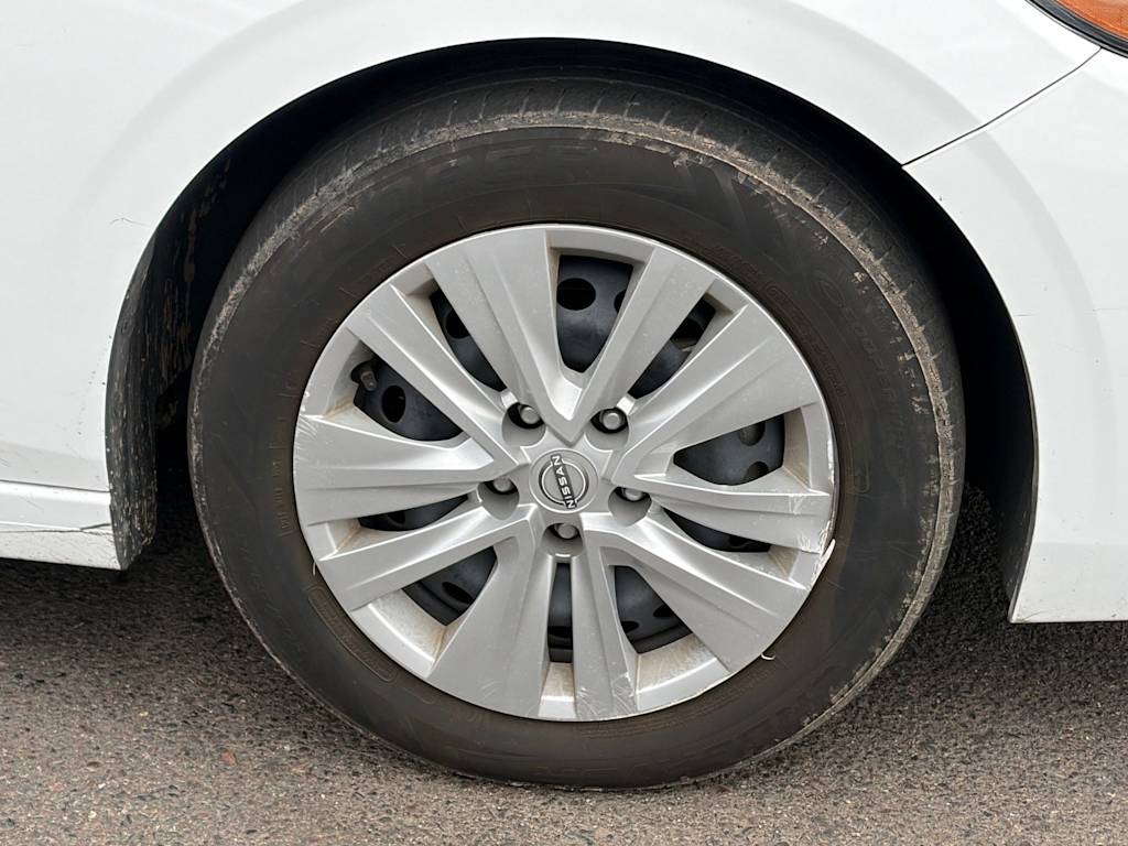 Thumbnail: 2024 Nissan Sentra - 5