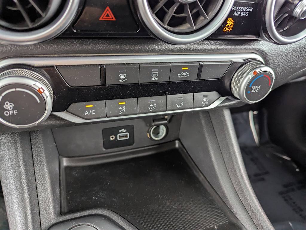 Thumbnail: 2021 Nissan Sentra - 28