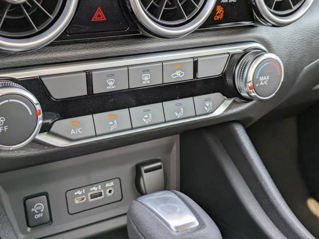 Thumbnail: 2025 Nissan Sentra - 21