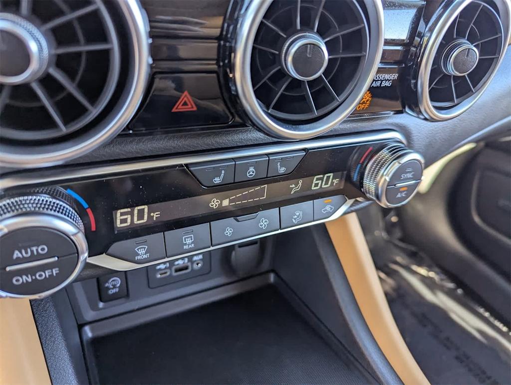 Thumbnail: 2025 Nissan Sentra - 26