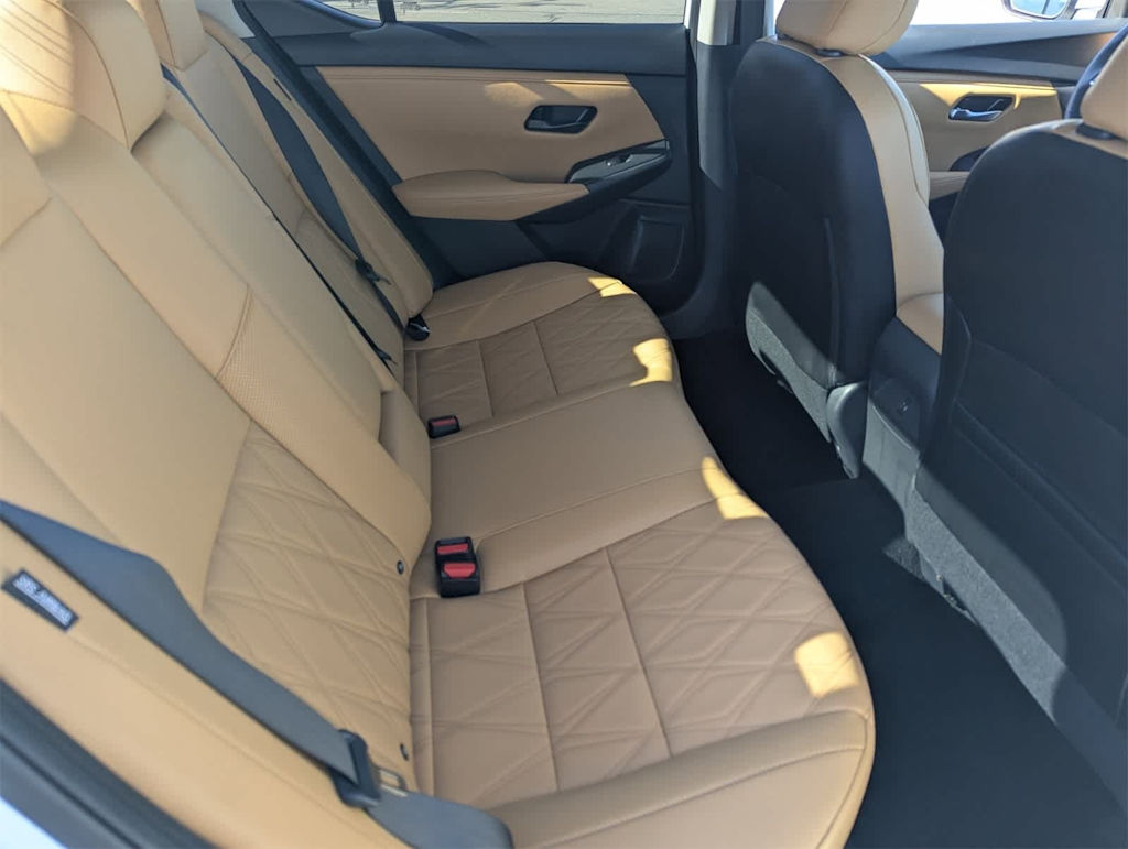 Thumbnail: 2025 Nissan Sentra - 10