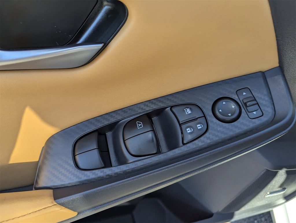 Thumbnail: 2025 Nissan Sentra - 24