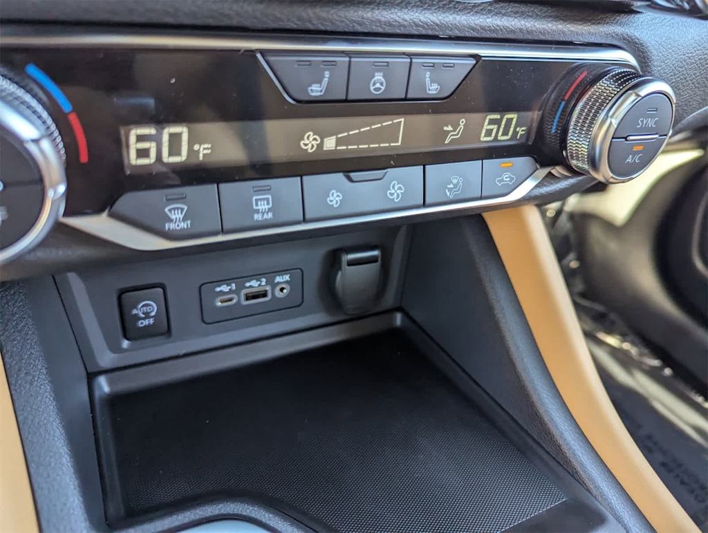 Thumbnail: 2025 Nissan Sentra - 27