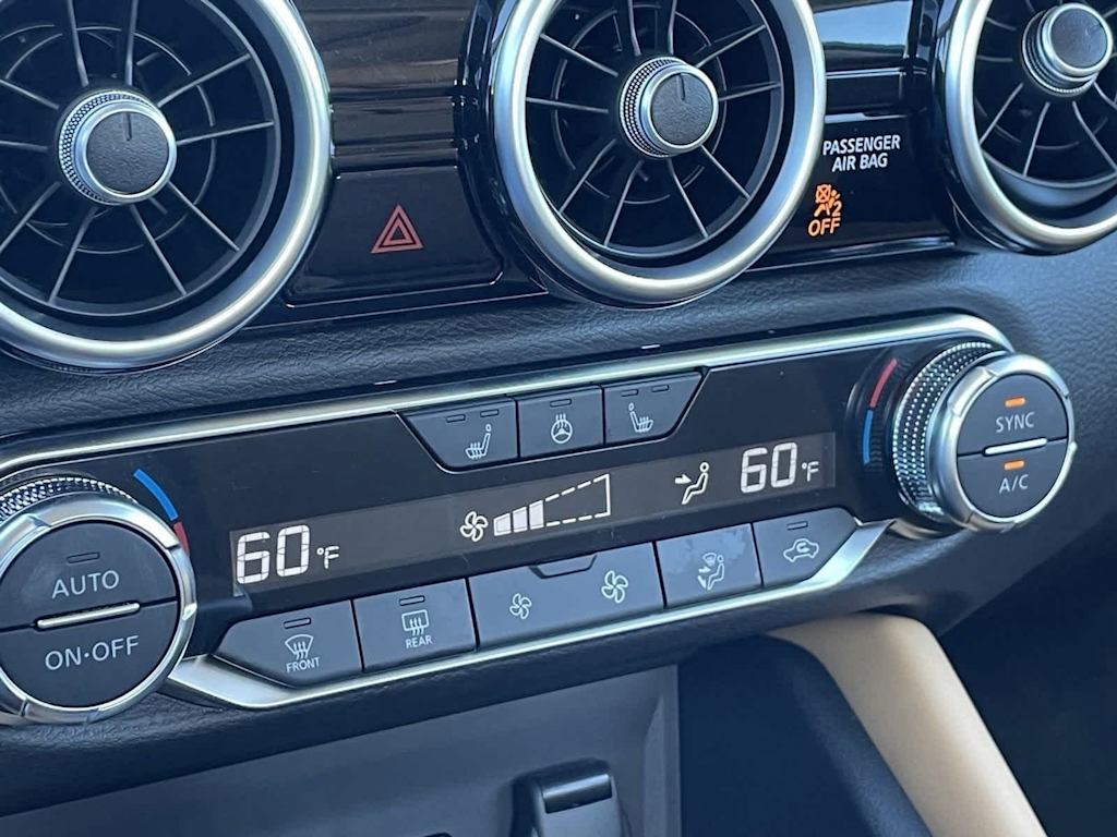 Thumbnail: 2025 Nissan Sentra - 21