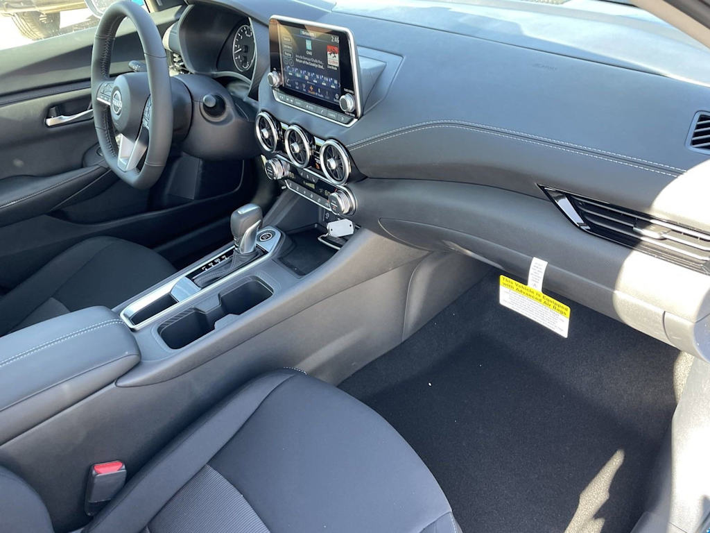 Thumbnail: 2025 Nissan Sentra - 8