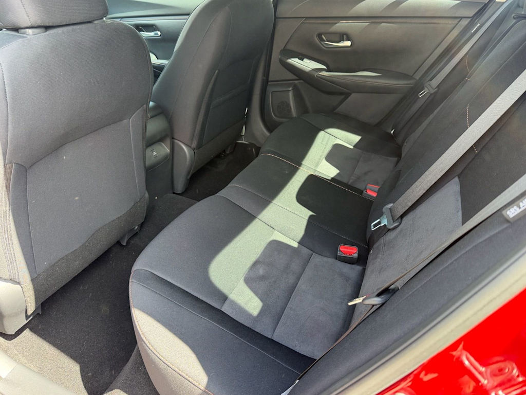 Thumbnail: 2021 Nissan Sentra - 21
