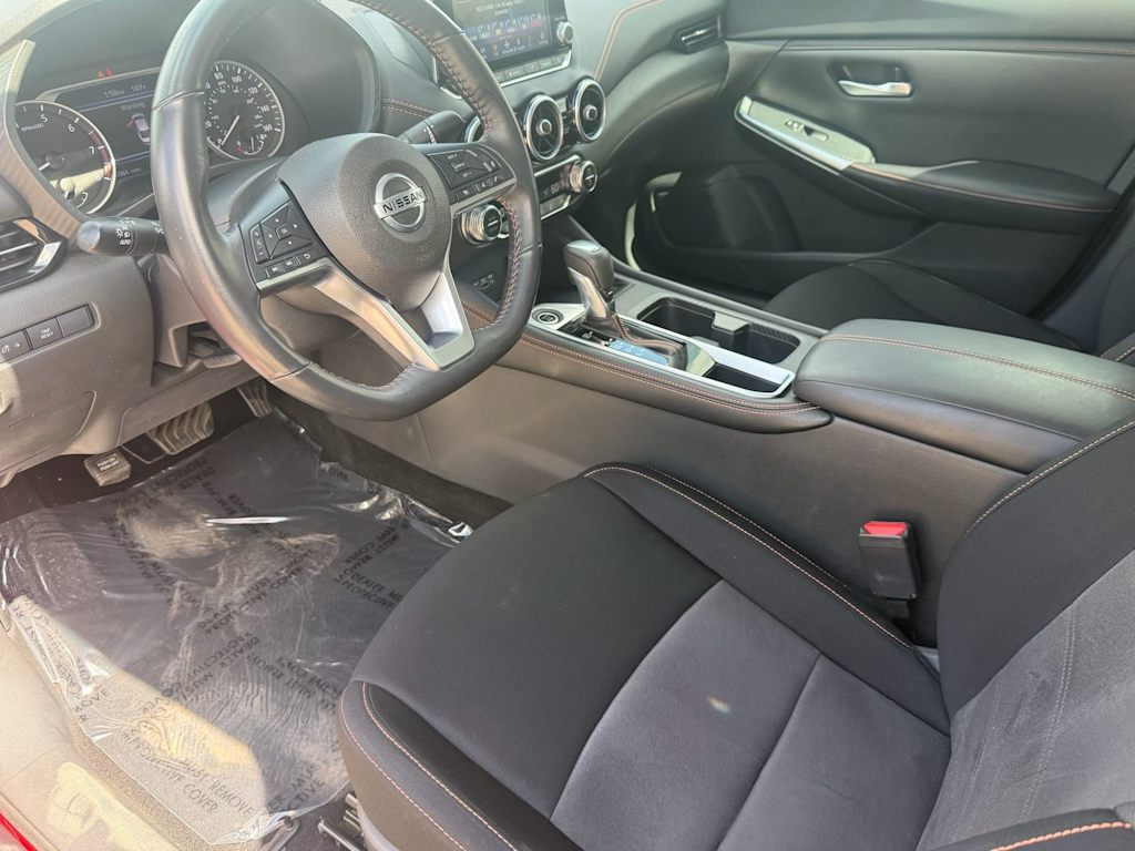 Thumbnail: 2021 Nissan Sentra - 9