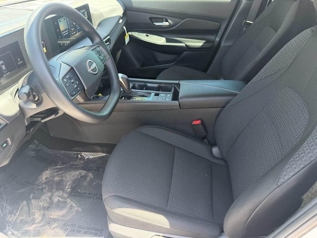 Thumbnail: 2026 Nissan Sentra - 8