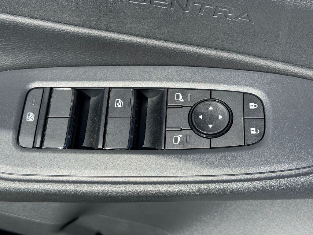 Thumbnail: 2026 Nissan Sentra - 19