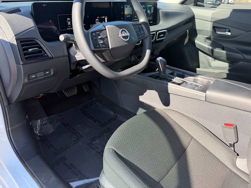 Thumbnail: 2026 Nissan Sentra - 2