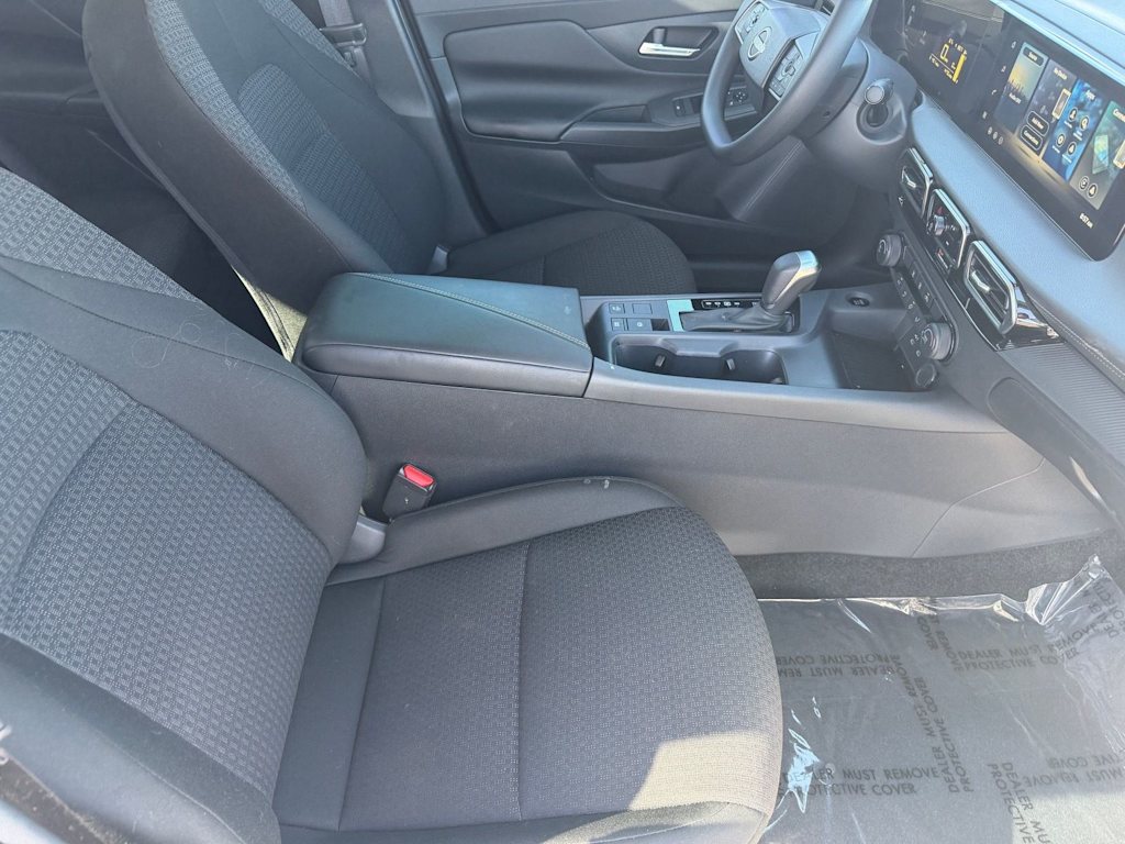 Thumbnail: 2026 Nissan Sentra - 9