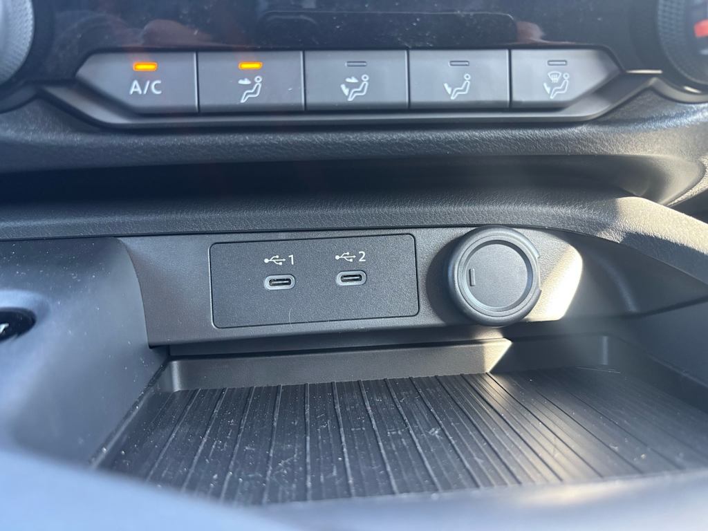 Thumbnail: 2026 Nissan Sentra - 24