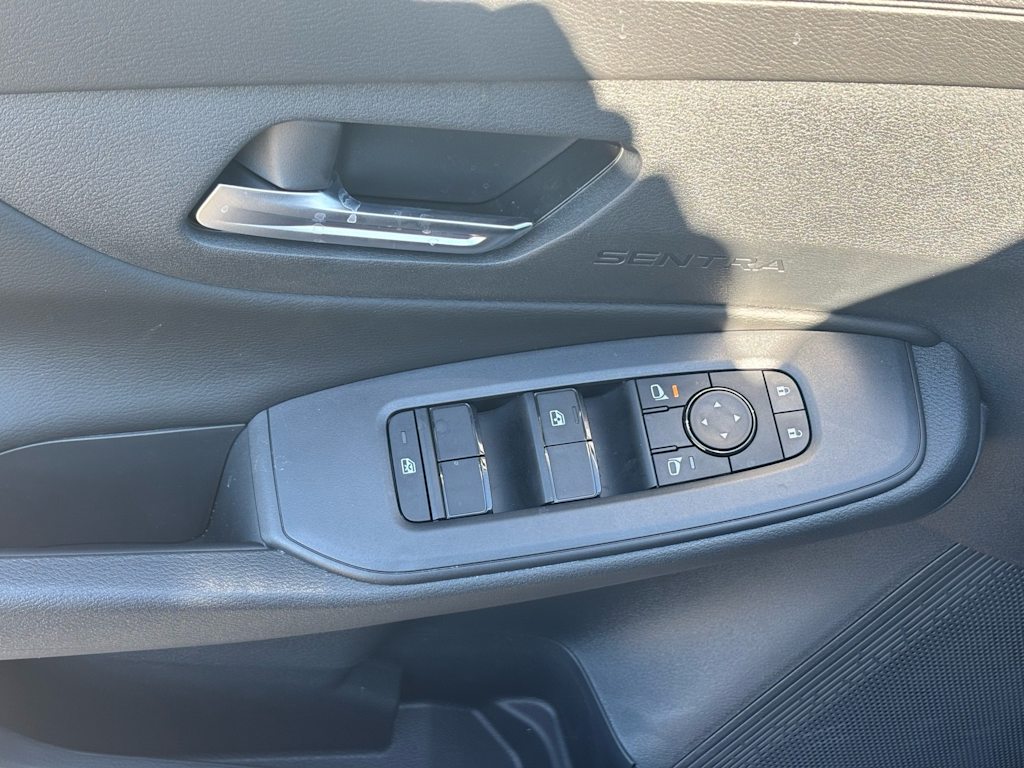 Thumbnail: 2026 Nissan Sentra - 19