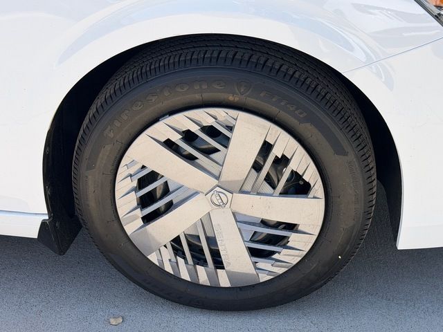 Thumbnail: 2026 Nissan Sentra - 7