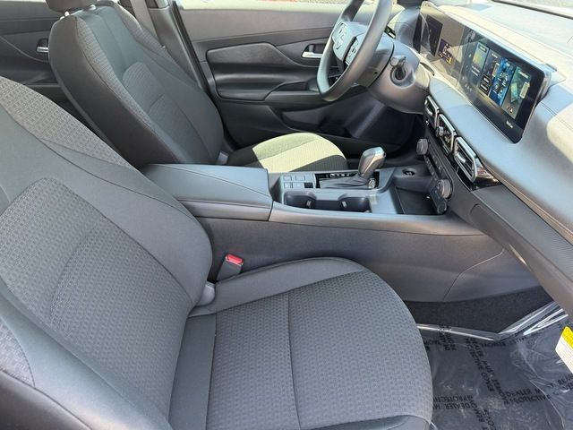 Thumbnail: 2026 Nissan Sentra - 9
