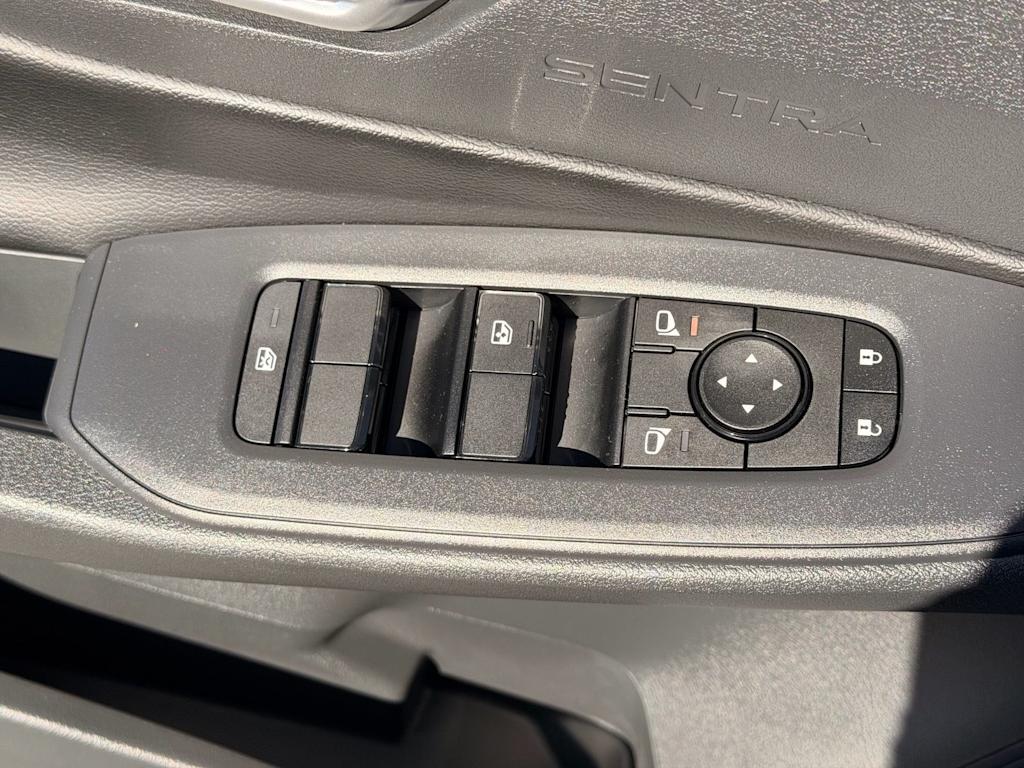 Thumbnail: 2026 Nissan Sentra - 22