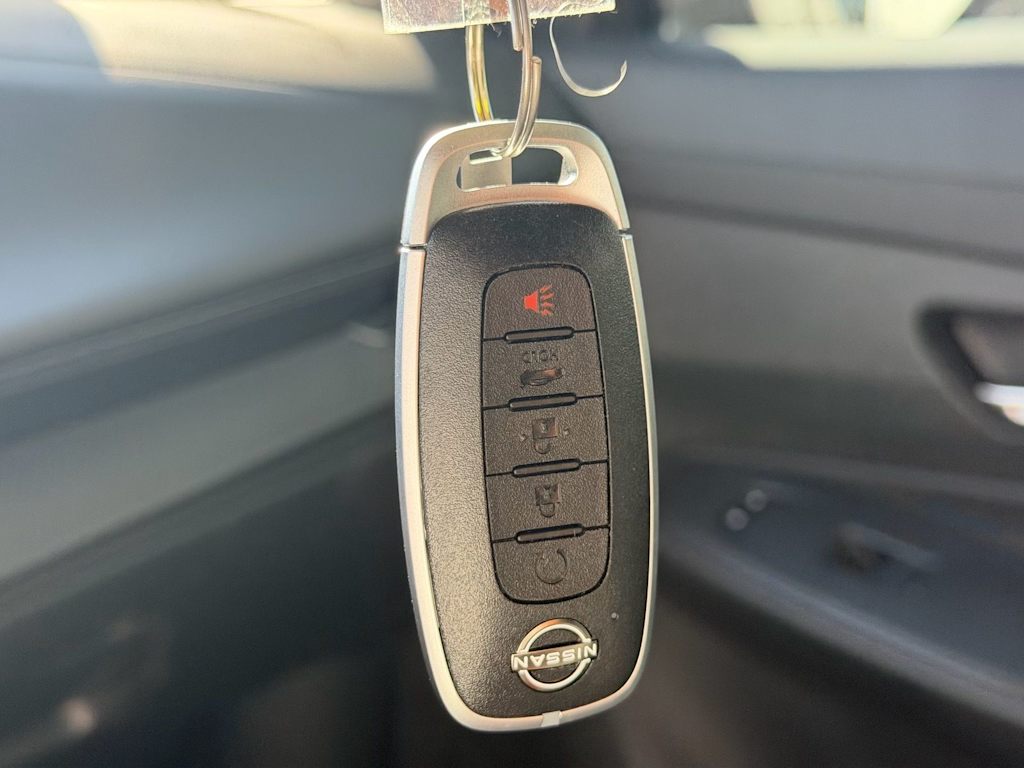 Thumbnail: 2026 Nissan Sentra - 25