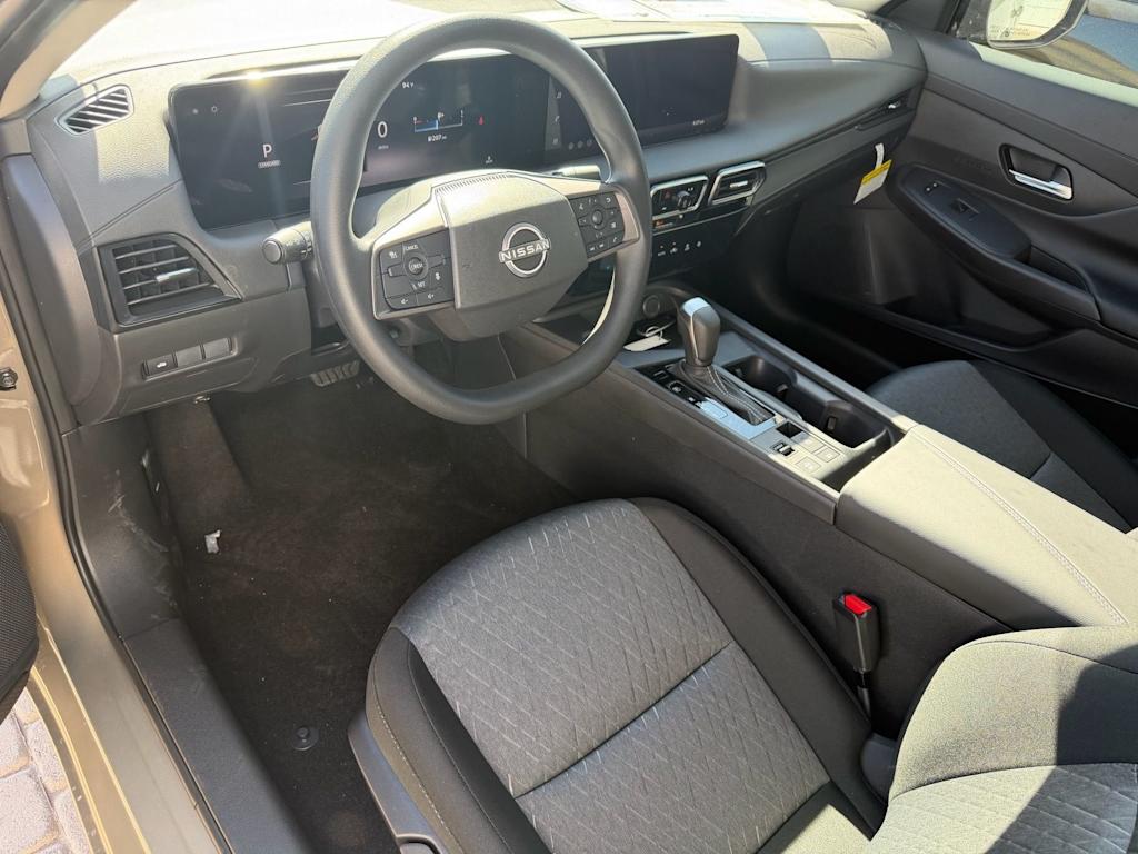 Thumbnail: 2026 Nissan Sentra - 2