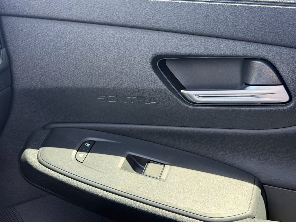 Thumbnail: 2026 Nissan Sentra - 22