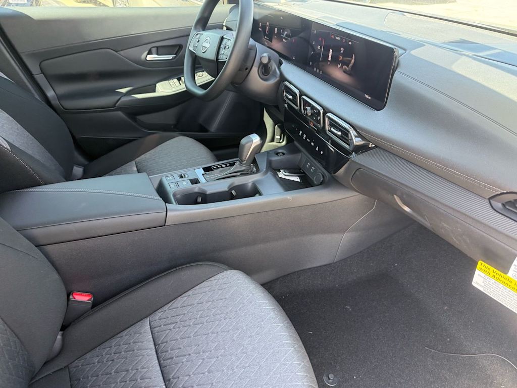 Thumbnail: 2026 Nissan Sentra - 2