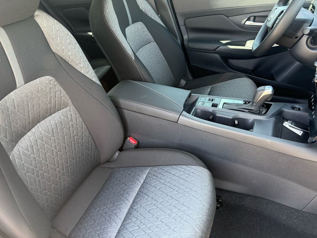 Thumbnail: 2026 Nissan Sentra - 6