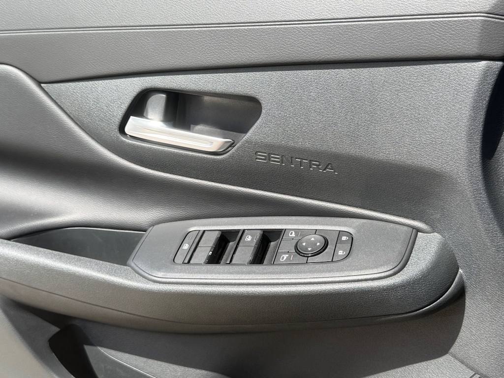 Thumbnail: 2026 Nissan Sentra - 22