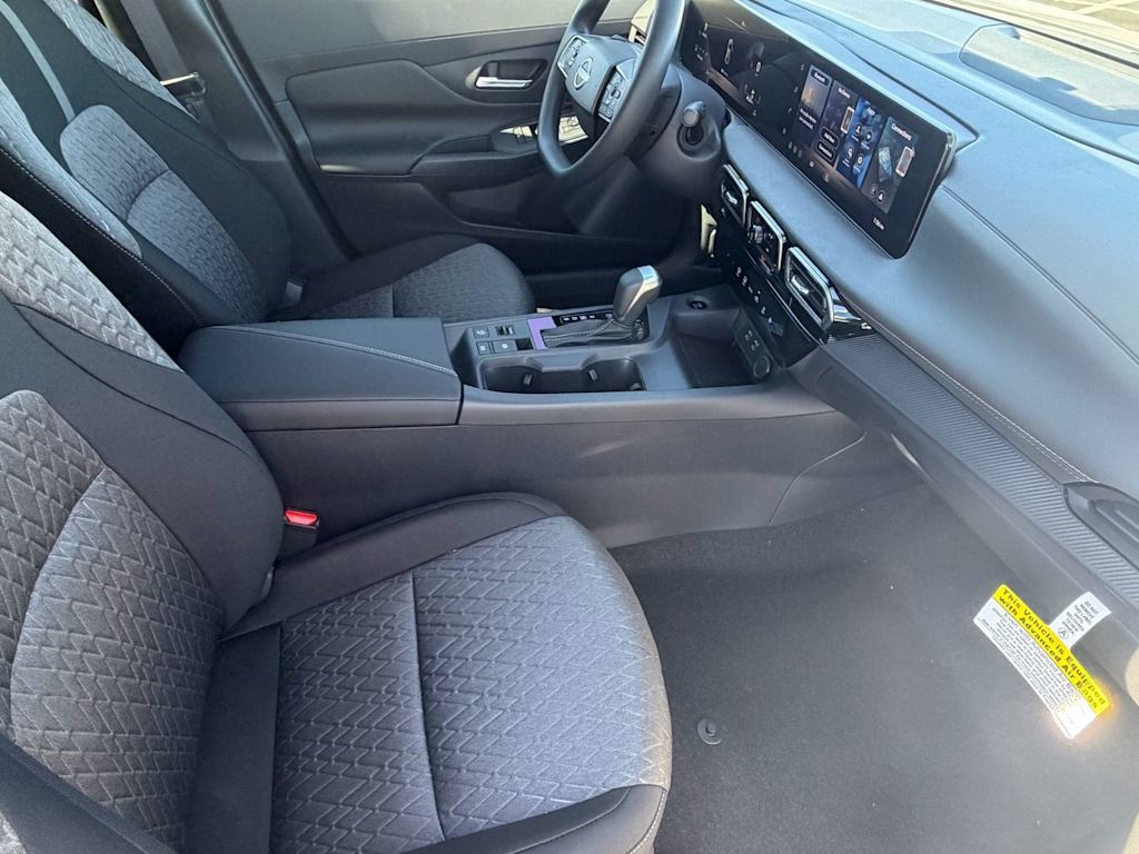Thumbnail: 2026 Nissan Sentra - 9