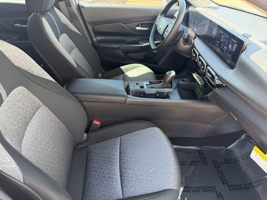 Thumbnail: 2026 Nissan Sentra - 9