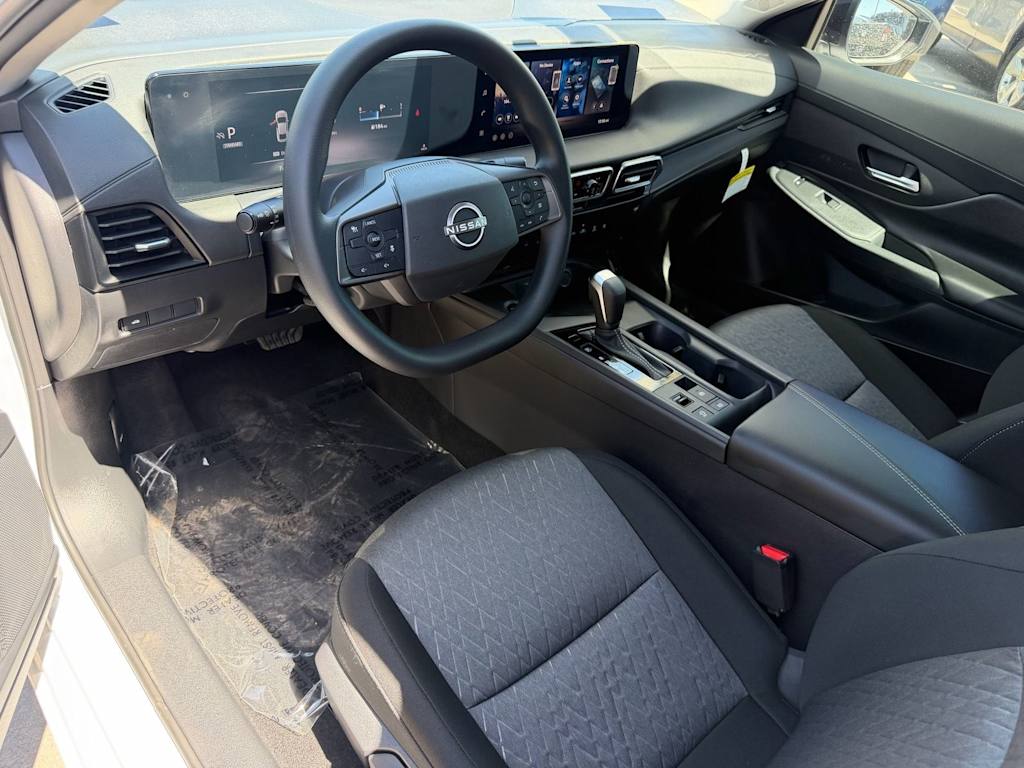 Thumbnail: 2026 Nissan Sentra - 2