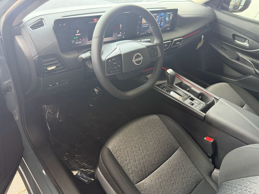 Thumbnail: 2026 Nissan Sentra - 2
