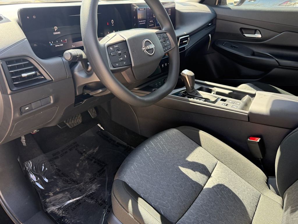 Thumbnail: 2026 Nissan Sentra - 2